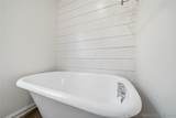22000 660 Road - Photo 26