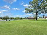 725 Northlake Drive - Photo 10