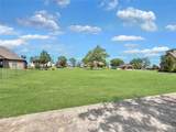 725 Northlake Drive - Photo 23