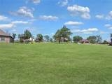 725 Northlake Drive - Photo 24