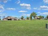 725 Northlake Drive - Photo 27