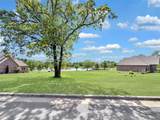 725 Northlake Drive - Photo 51