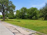 833 Sandusky Avenue - Photo 13