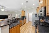 8012 Cottonwood Avenue - Photo 15