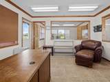 205 Jefferson - Photo 17