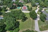  104th Place - Photo 10