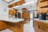 521 Circle Drive - Photo 8