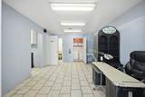 919 Wyandotte - Photo 9