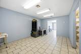 919 Wyandotte - Photo 16