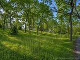  Coves Drive - Photo 2