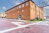 305 Main Street - Photo 4