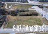 2401 Apache Street - Photo 4