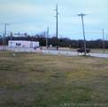 2401 Apache Street - Photo 6