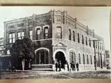 385 Court Street - Photo 3