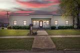 109 Casaver Avenue - Photo 2