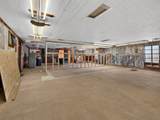 415 11th Street - Photo 44
