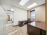 2005 Yellowood Avenue - Photo 21
