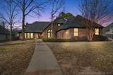 5111 108th Street - Photo 3