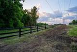 001 Elwood Avenue - Photo 11