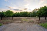 004 Elwood Avenue - Photo 1