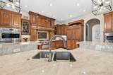 10703 Forest Avenue - Photo 24