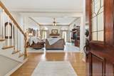 9952 Shadowlake Drive - Photo 3