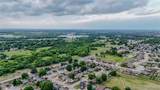 001 Elwood Avenue - Photo 8