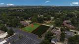 2430 38th Street - Photo 2