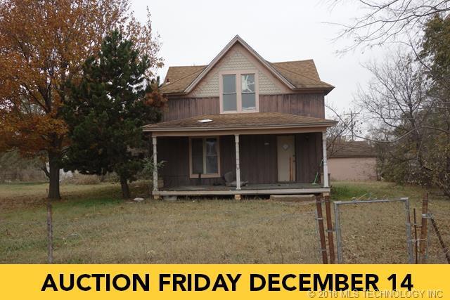 205 Elm Street - Photo 1