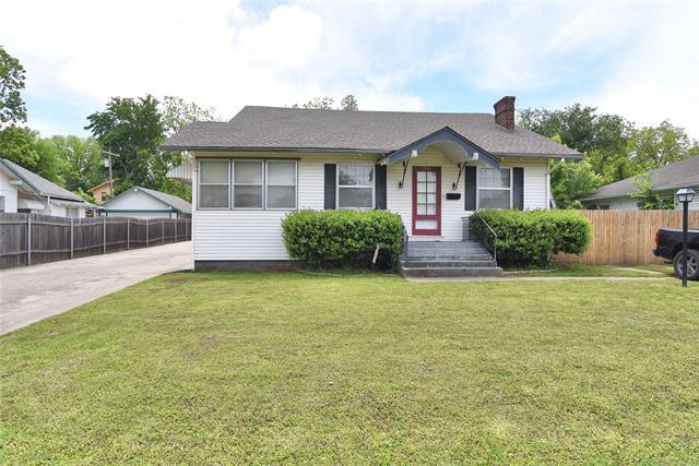 1332 8th Street - Photo 1
