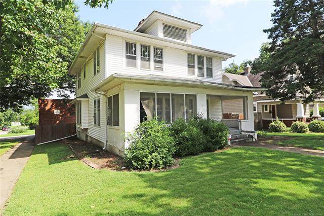 900 Delaware Avenue - Photo 1