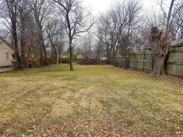 211 Jackson Street - Photo 1