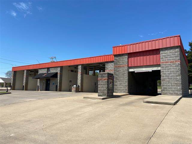 708 Poplar Street - Photo 1