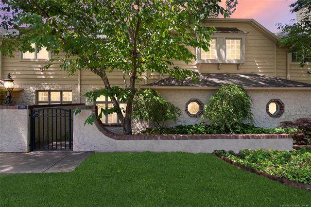 109 22nd Street - Photo 1