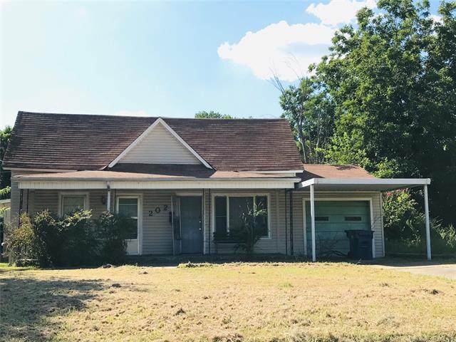 202 9th Street - Photo 1