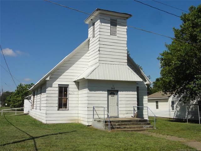 548 Hickory Street - Photo 1