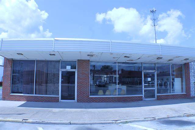 212 Lincoln Avenue - Photo 1