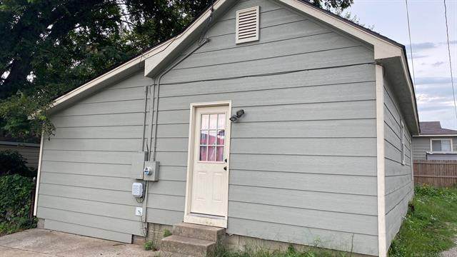 409 Cleveland Avenue - Photo 1