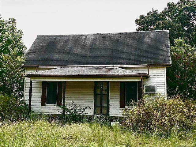 909 6th Street - Photo 1