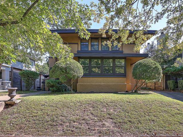 1639 Carson Avenue - Photo 1