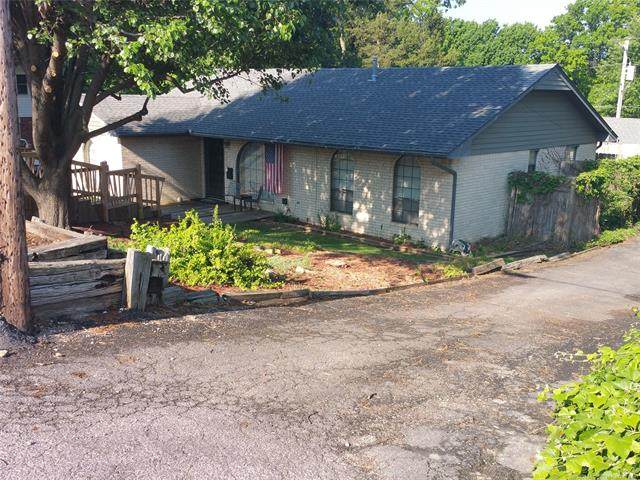1317 6th Street - Photo 1