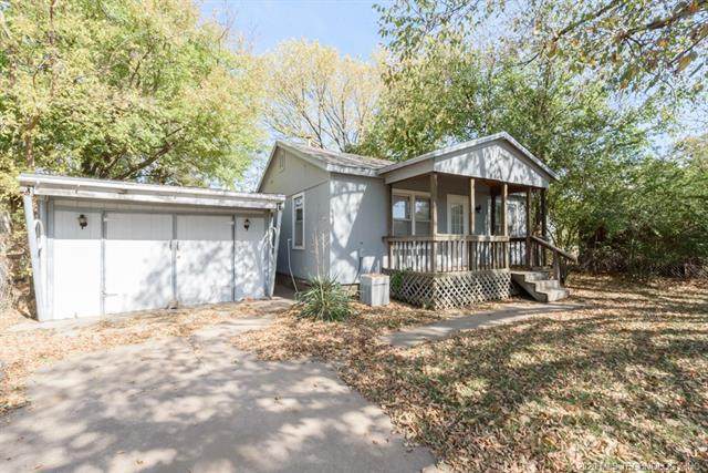 1240 Walnut Street - Photo 1