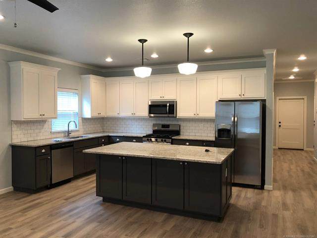 3509 21st Street - Photo 1