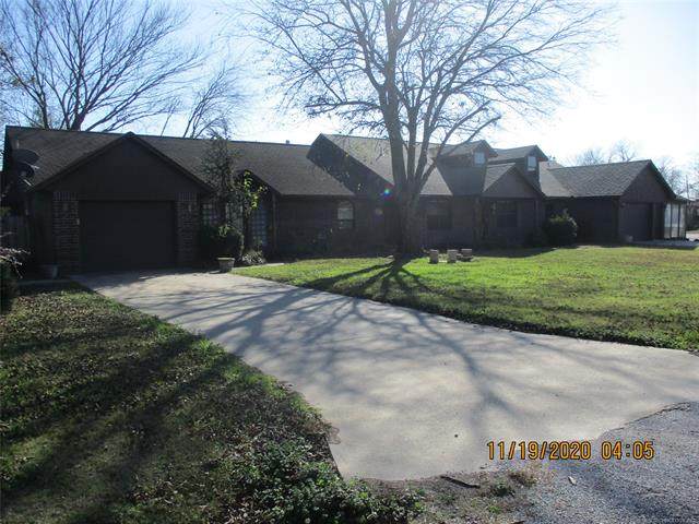 210 3rd - Photo 1