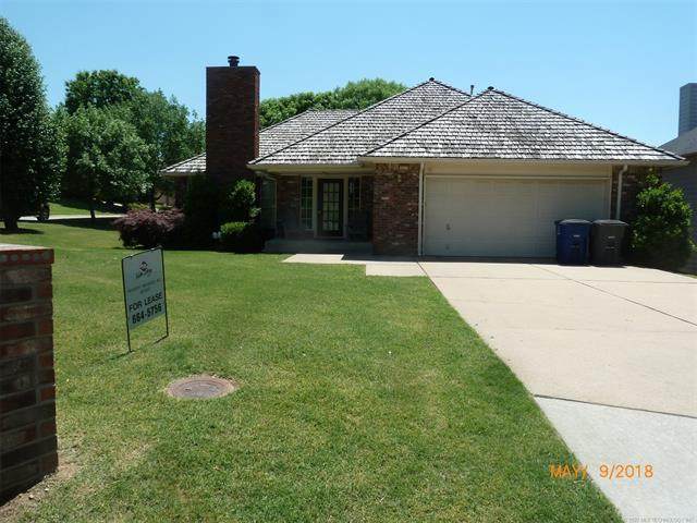 5572 77th Street - Photo 1