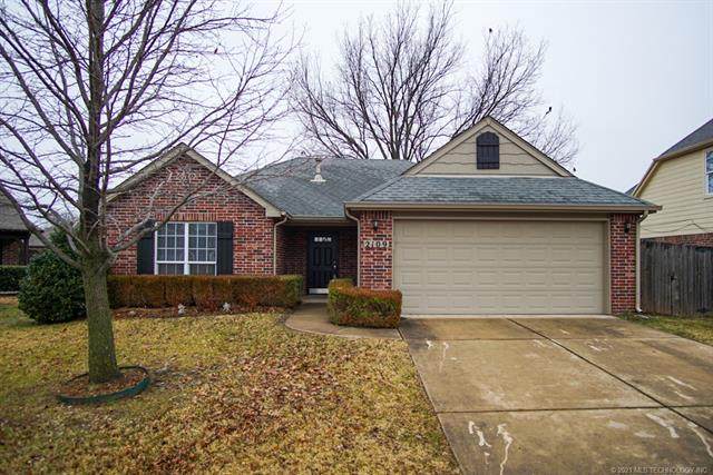 2109 J Street - Photo 1
