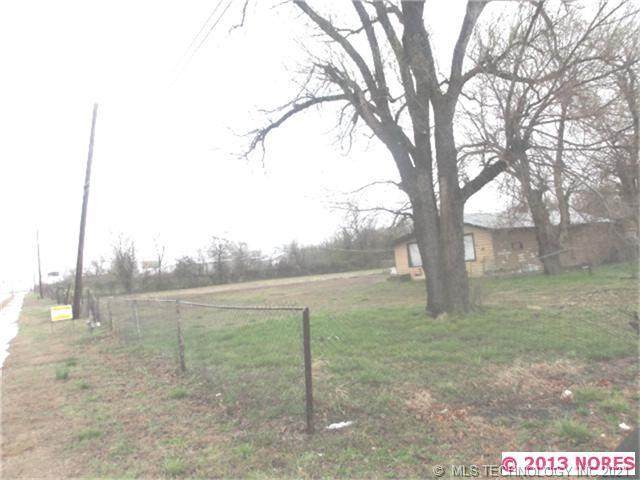 2240 Apache Street - Photo 1