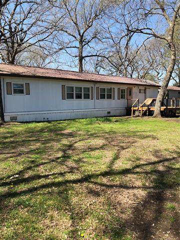 441319 Cedar Crest Drive - Photo 1