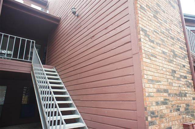 6737 Peoria Avenue - Photo 1