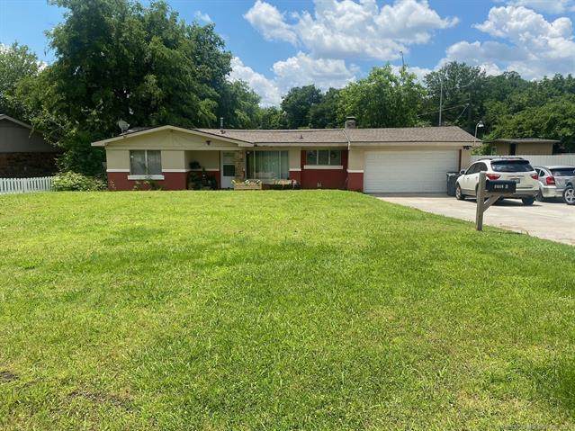 5702 33rd Court - Photo 1